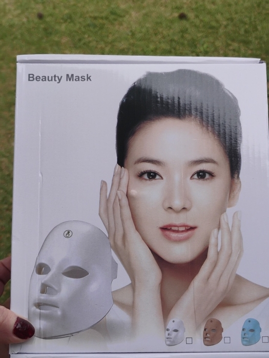Other - Beauty Mask LED Facial Mask in White - Skin Rejuvenation